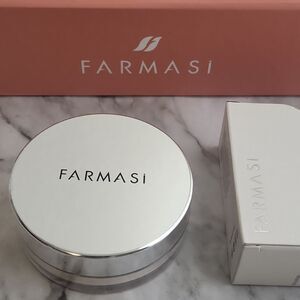 Farmasi Loose Powder Translucide 0.17 Oz.